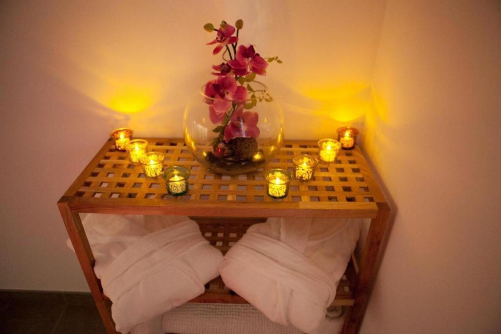Bulle D'Eden Hotel ลาแซน-ซูร์-แมร์ ภายนอก รูปภาพ